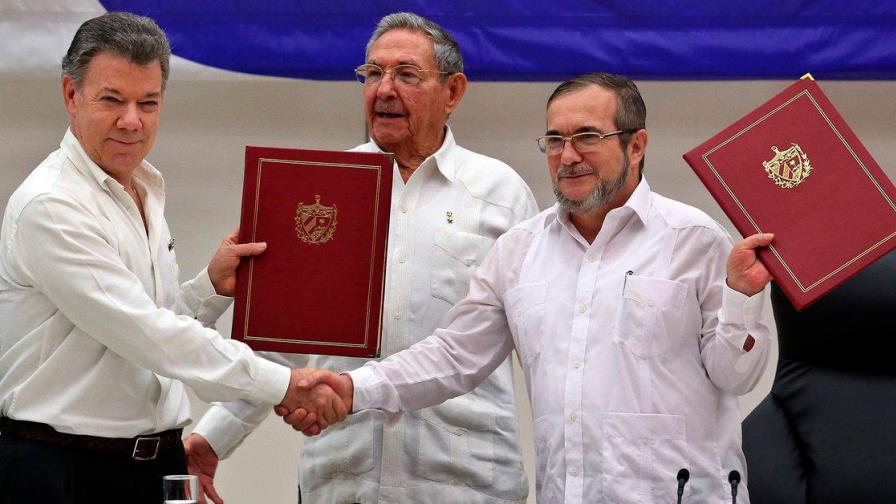 Estados Unidos retirará a las FARC de su lista de organizaciones terroristas