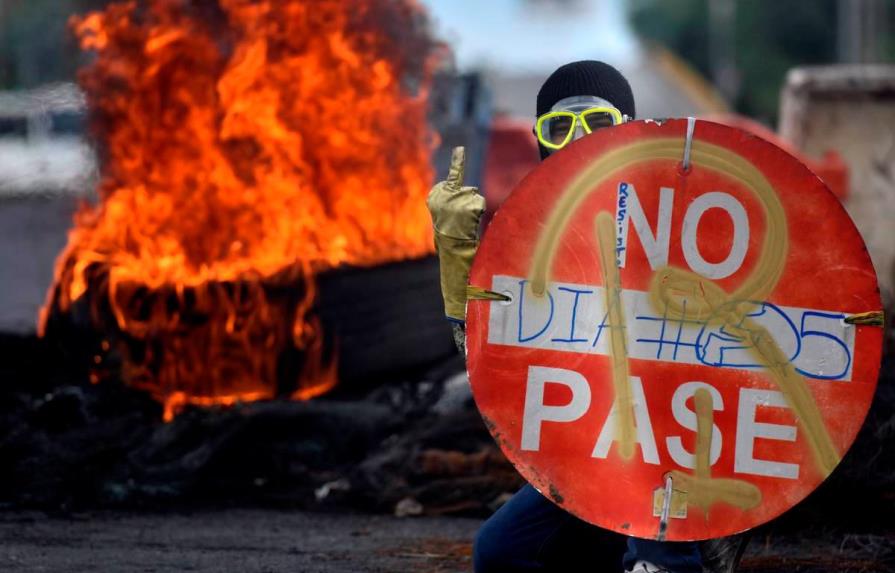 Protestas contra Gobierno colombiano dejan al menos 24 muertos, dice Fiscalía
