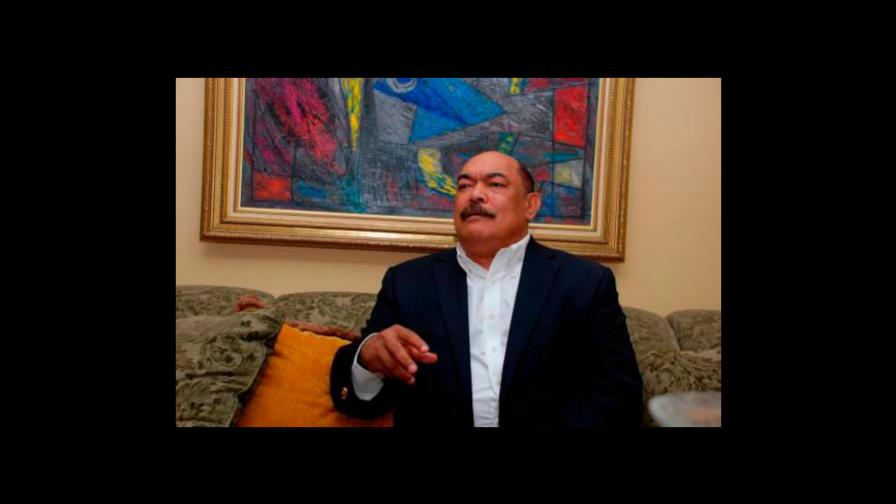 Alburquerque dice Gobierno no puede considerarse “puro y limpio” si se rodea de los mismos grupos de poder 