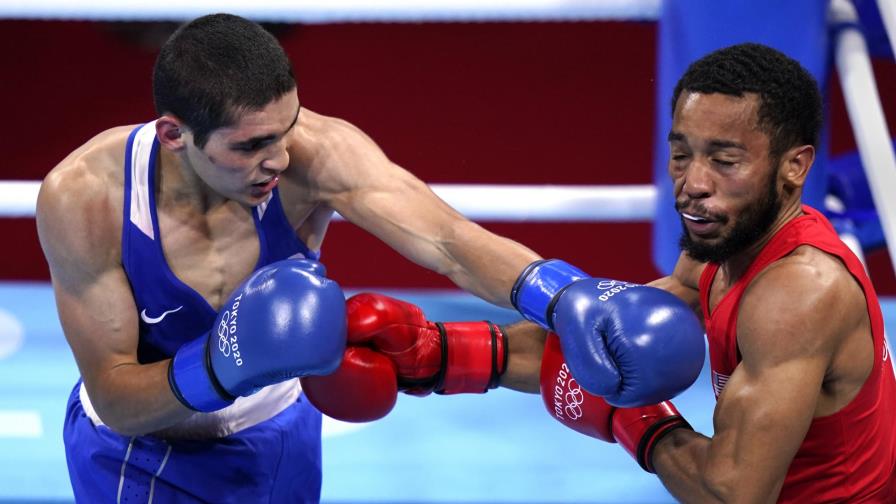 Batyrgaziev, primer boxeador profesional con un oro olímpico