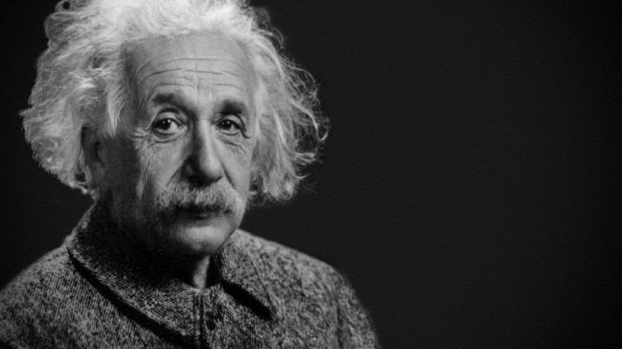 Venden por 11 millones un borrador de la Teoría de la Relatividad de Einstein