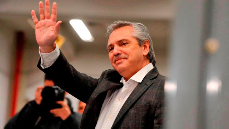 Argentina dice que FMI no debe pretender cobrar préstamo en términos pactados