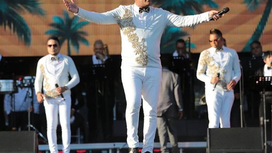  Alberto María, ex integrante de “Revolución Salsera” debuta en solitario