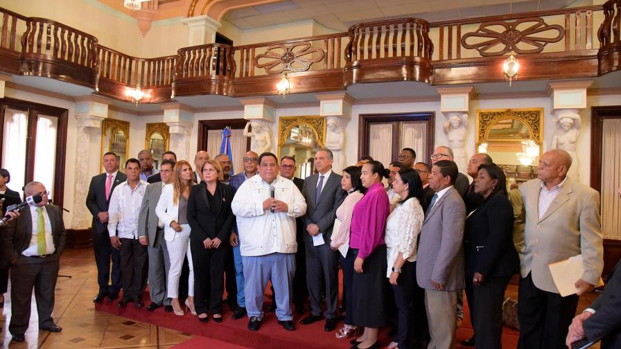 Alcaldes piden a Medina impulse su habilitación 