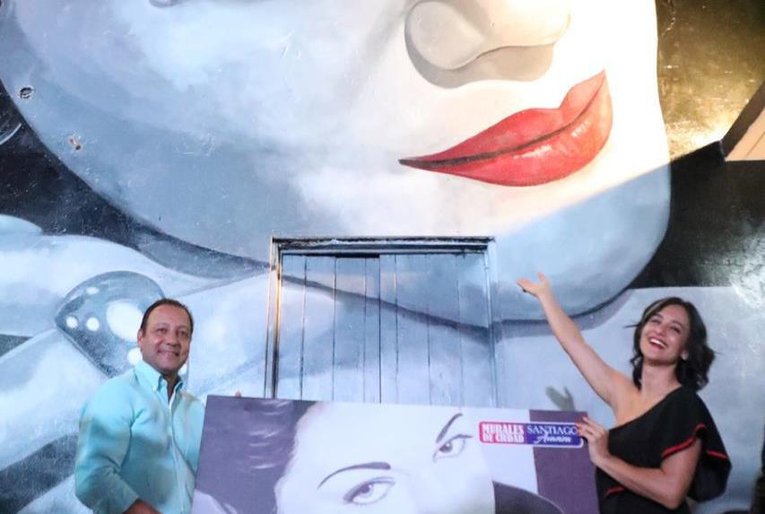  La Alcaldía de Santiago desvela mural en honor a la actriz María Montez