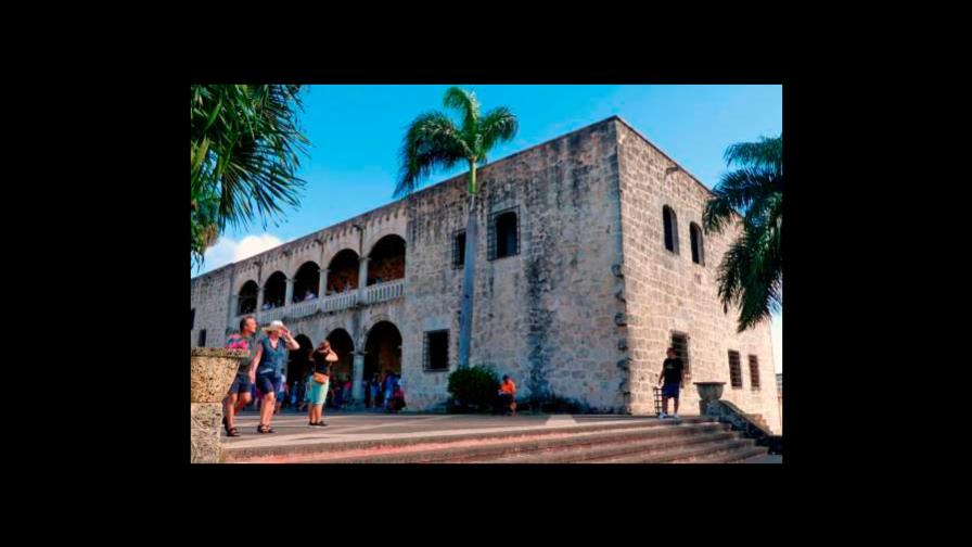 Celebrarán Feria Turística “Quédate en Dominicana” Celebrarán Feria Turística “Quédate en Dominicana”