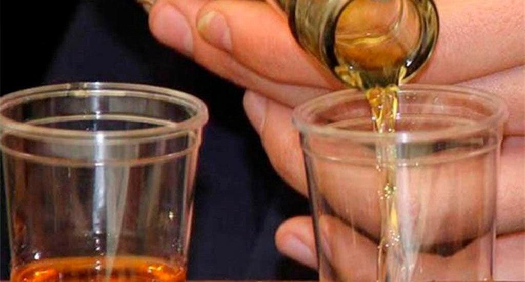 Mueren nueve personas en Turquía por consumo de alcohol adulterado