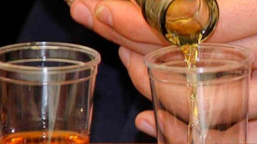 Mueren nueve personas en Turquía por consumo de alcohol adulterado