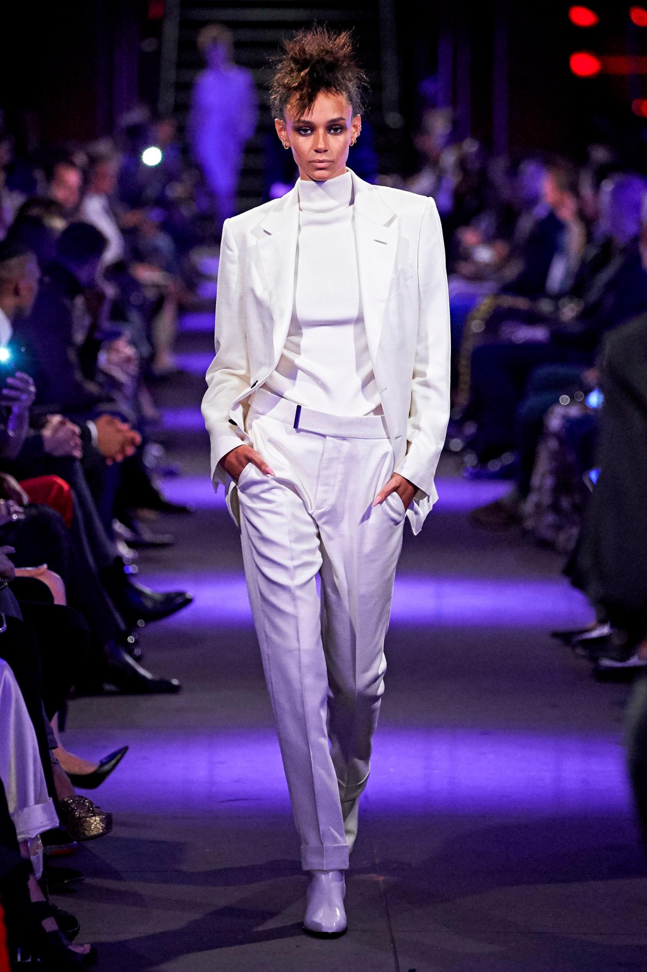 Binx Walton en el desfile de Tom Ford para NYFW Spring 2020. 