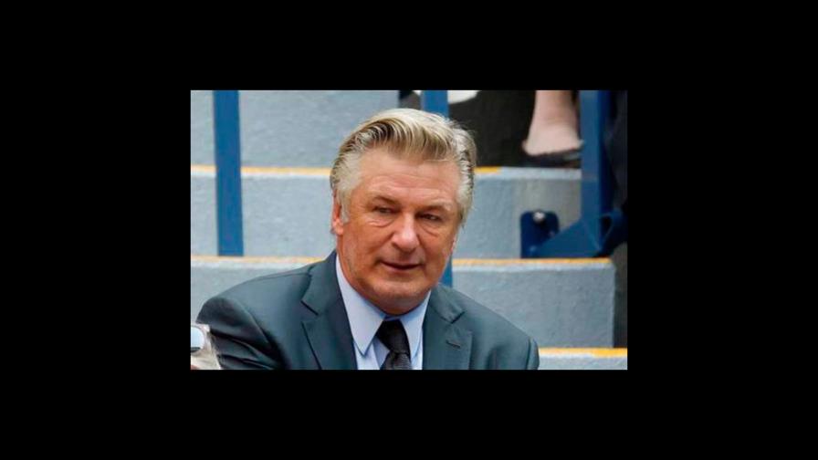 Alec Baldwin es demandado por negligencia junto a equipo de “Rust”