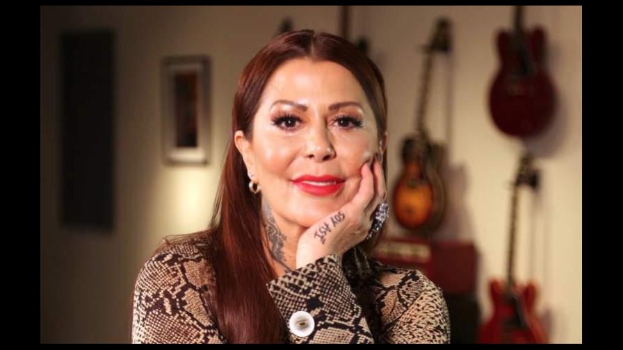 Alejandra Guzmán regresa a sus raíces y enseña su Lado Oscuro