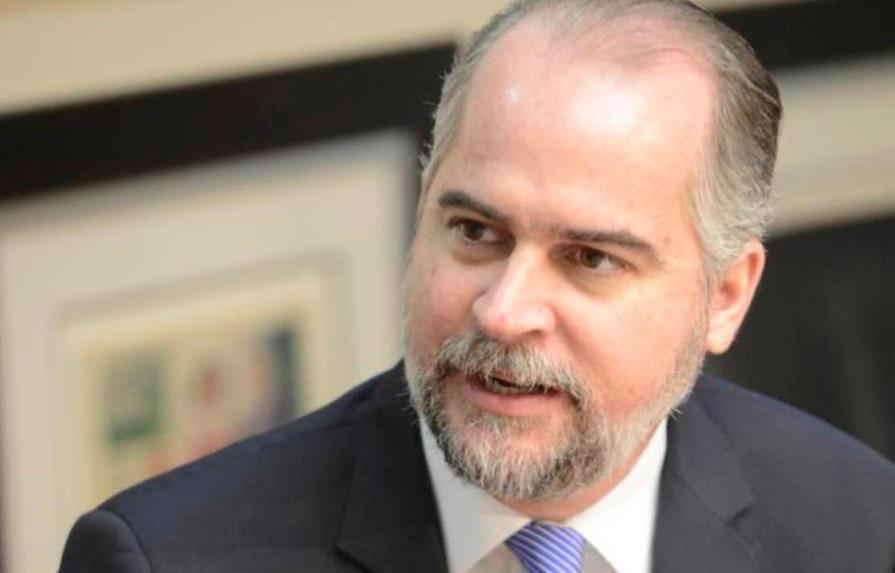 Alejandro Fernández W. será el superintendente de Bancos