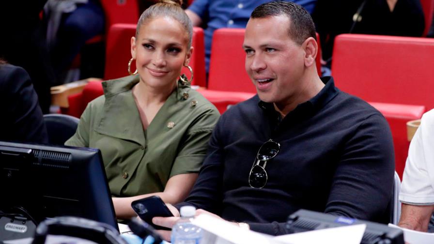 A-Rod y J-Lo celebran Día de los Padres; intercambian piropos con Big Papi