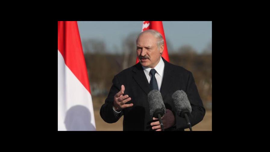 La liga de fútbol de Bielorrusia sigue casi con normalidad