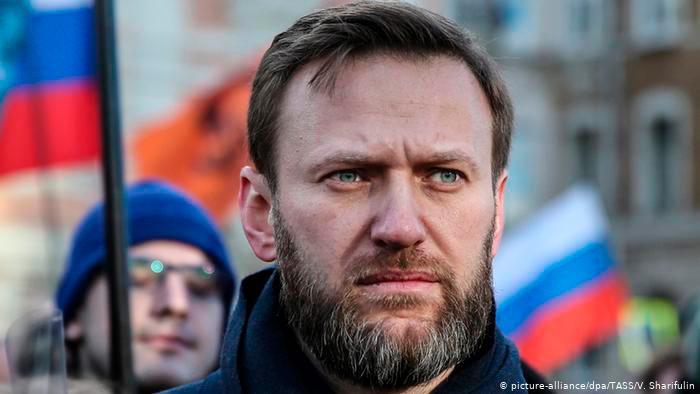 La UE pide a Rusia que libere inmediatamente a Navalni
