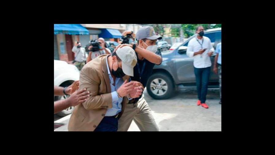 Fundación Tornado Fuerzas Vivas: “el disfraz” con el que Alexis Medina habría financiado campañas de Danilo y Gonzalo Fundación Tornado Fuerzas Vivas: “el disfraz” con el que Alexis Medina habría financiado campañas de Danilo y Gonzalo