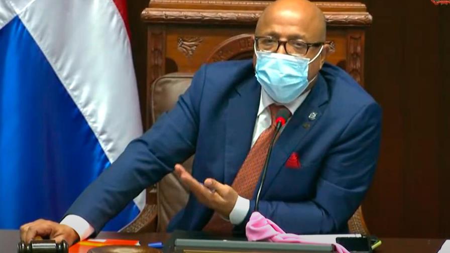 Cámara de Diputados licita canastillas para bebés y mosquiteros