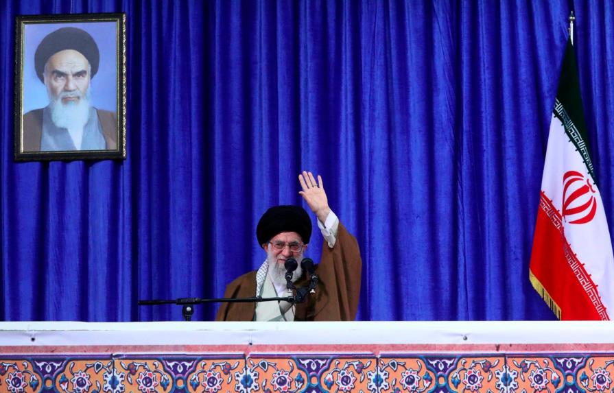 Irán promete vengar el asesinato de científico nuclear y exacerba la tensión