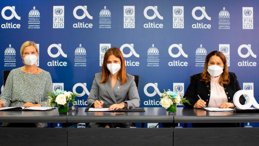 Altice se suma al sello Igualando RD ratificando su compromiso con la equidad de género 