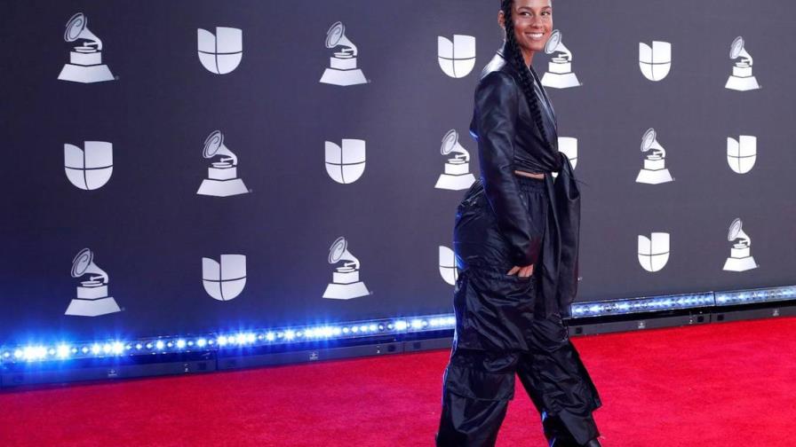 Alicia Keys llama a neoyorquinos negros y latinos a participar en el censo