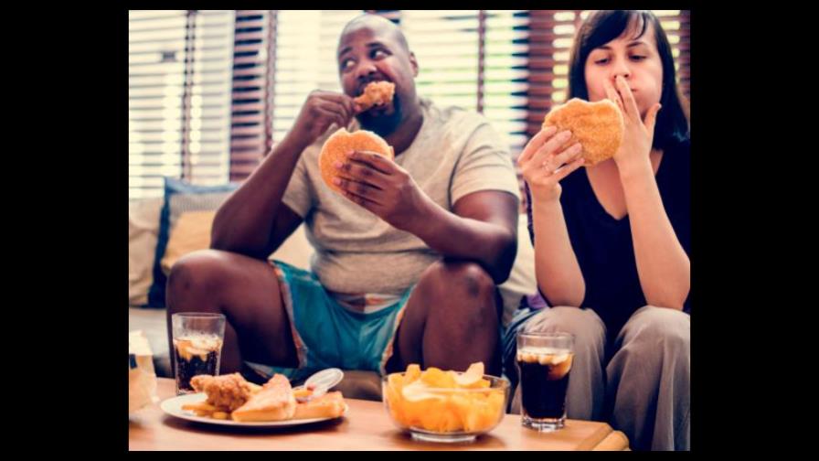 Médicos dominicanos inician investigación sobre la alimentación durante el COVID-19 Médicos dominicanos inician investigación sobre la alimentación durante el COVID-19