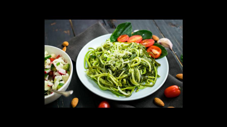 Un espray natural para conservar alimentos, el ocaso del film de plástico