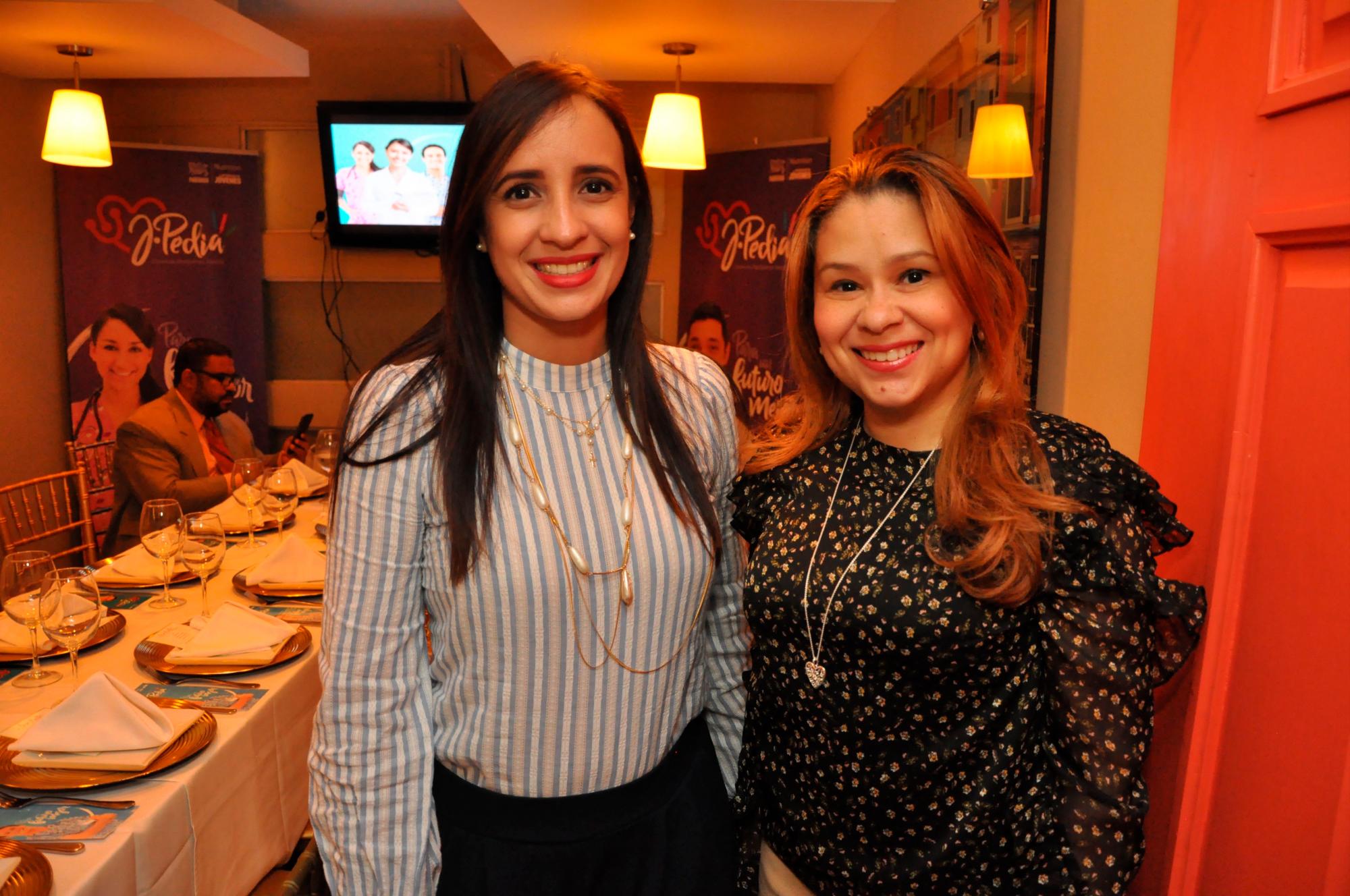 Allanna Rivera y María Celeste Perez.