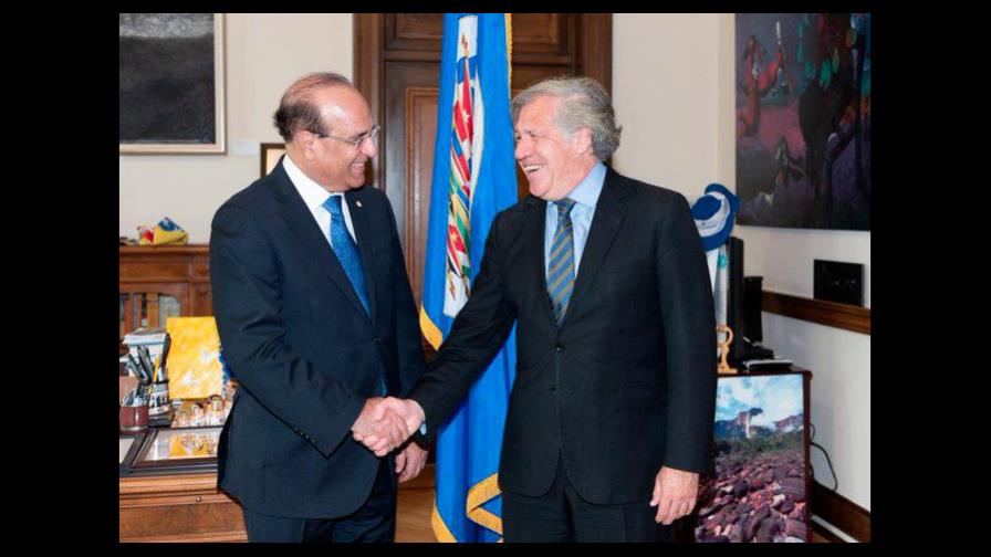 Secretario de la OEA se reúne con el presidente de la Junta Central Electoral