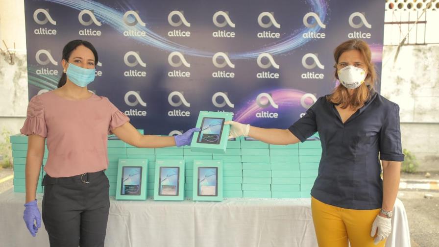 Altice dona tabletas para que pacientes de COVID-19 estén en contacto con familiares 