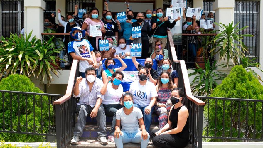 Policía detiene a la presidenta de Asociación de Madres de Abril de Nicaragua
