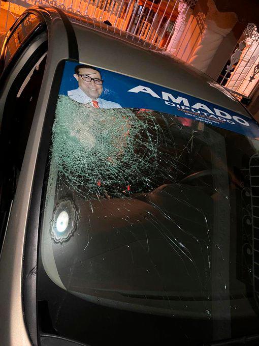 Apedrean vehículo de hija de diputado Amado Díaz en intento de atraco