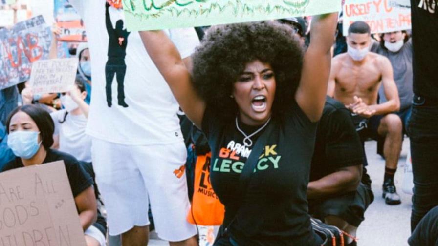 Amara La Negra se une a protesta contra el asesinato de George Floyd en Estados Unidos Amara La Negra se une a protesta contra el asesinato de George Floyd en Estados Unidos