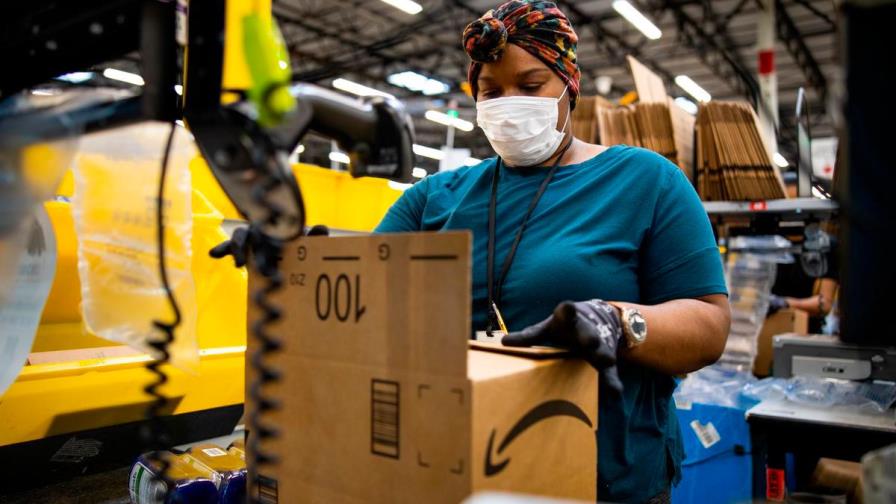 Empleados de Amazon votan si quieren crear su primer sindicato en EE.UU. Empleados de Amazon votan si quieren crear su primer sindicato en EE.UU.