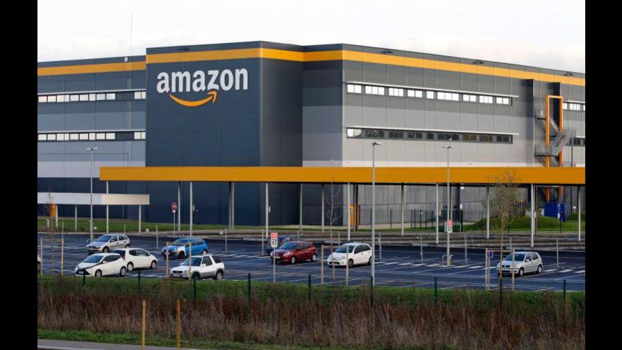 Amazon retrasa a 2022 la vuelta a la oficina de sus empleados