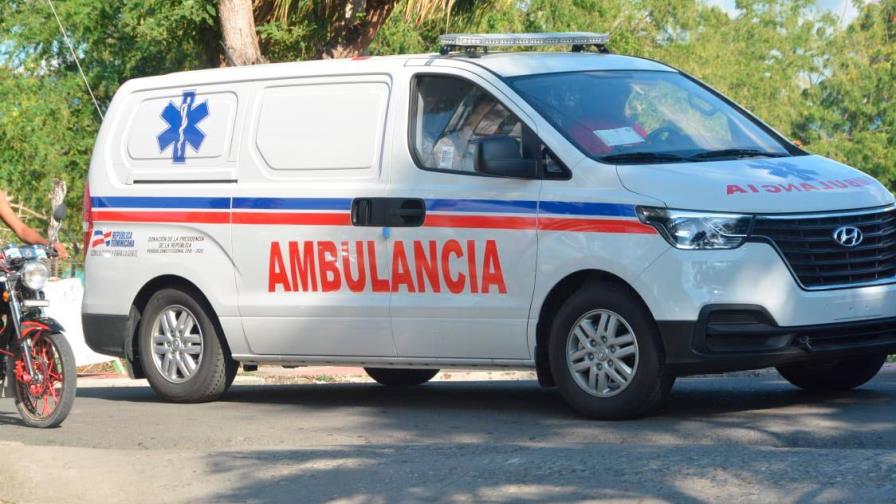 Alcaldes piden al Gobierno una ambulancia para hospital de Yamasá