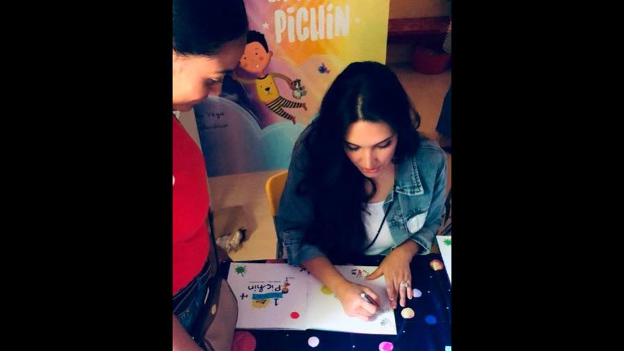 Día y hora del encuentro para la firma del libro de cuentos de Amelia Vega Día y hora del encuentro para la firma del libro de cuentos de Amelia Vega