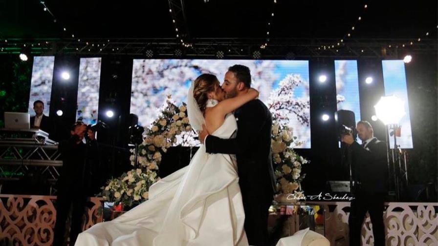 Jhoel López y Liza Blanco aceptaron unir sus vidas en matrimonio 