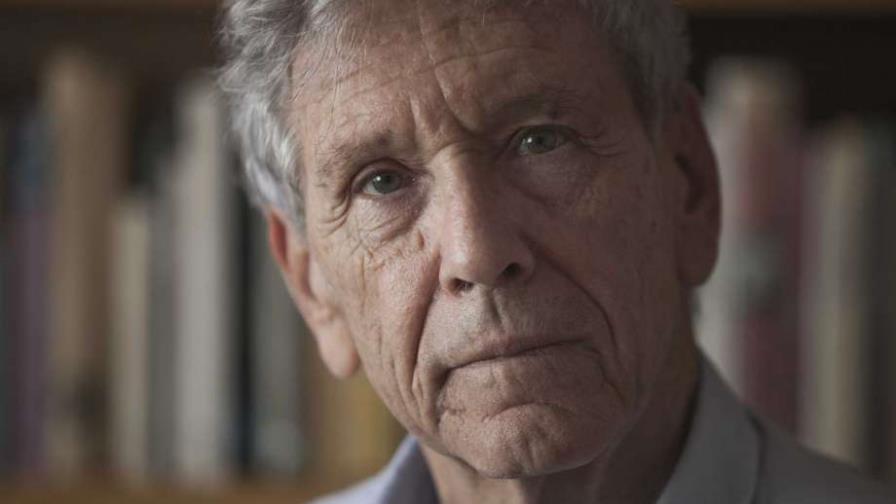 Amos Oz, el “gigante” de las letras israelí, muere a los 79 años de cáncer Amos Oz, el “gigante” de las letras israelí, muere a los 79 años de cáncer