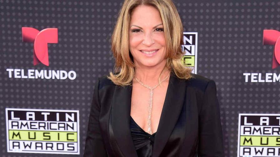 Dedican calle en EEUU a Ana María Polo, del popular programa “Caso Cerrado” Dedican calle en EEUU a Ana María Polo, del popular programa “Caso Cerrado”