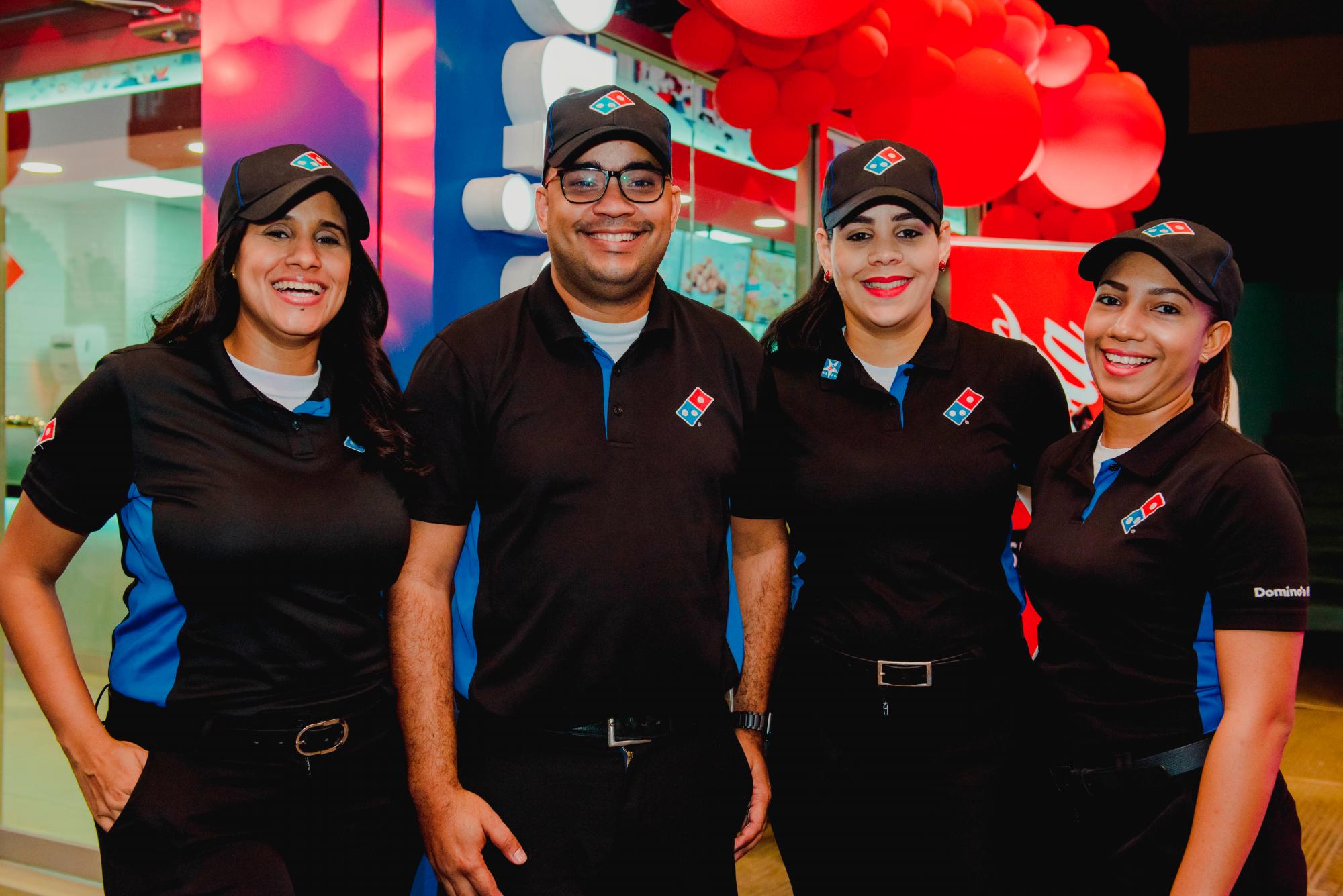 Ana Pimentel, Bladimir Campusamo, Karla Jimenez y Marlenis Cuevas.