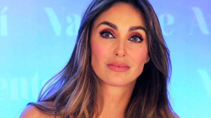 Cantante mexicana Anahí anuncia segundo embarazo