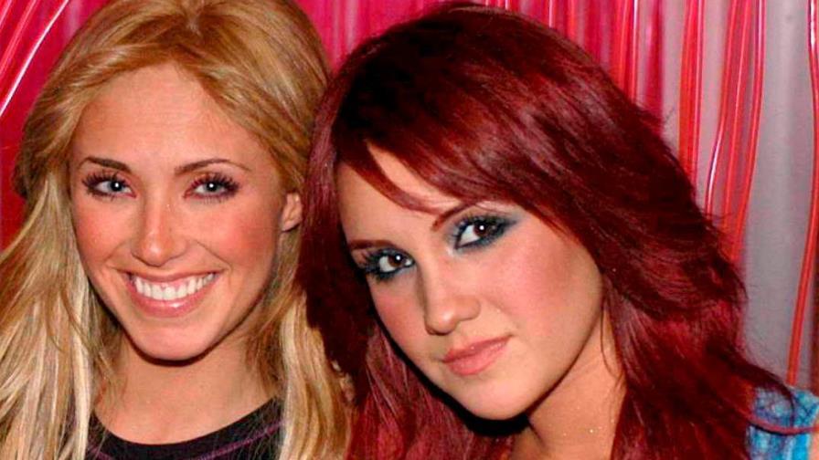 Anahí, la única del reparto de RBD en felicitar a Dulce María por su boda