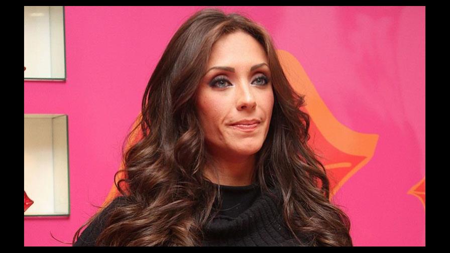 Anahí: En RBD, le hablaba a mi mamá y le decía ‘me quiero aventar por la ventana