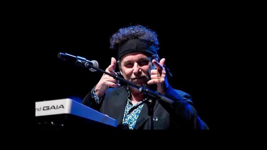 Calamaro celebra sus 60 años con dueto con Rodrigo y documental a la vista