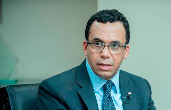 TSE declara “inadmisble” recurso contra inscripción de precandidatura de Andrés Navarro
