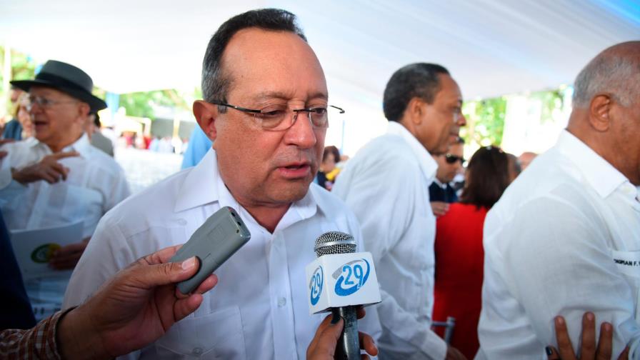 Medio Ambiente sofoca incendios en La Vega y Sajoma Medio Ambiente sofoca incendios en La Vega y Sajoma