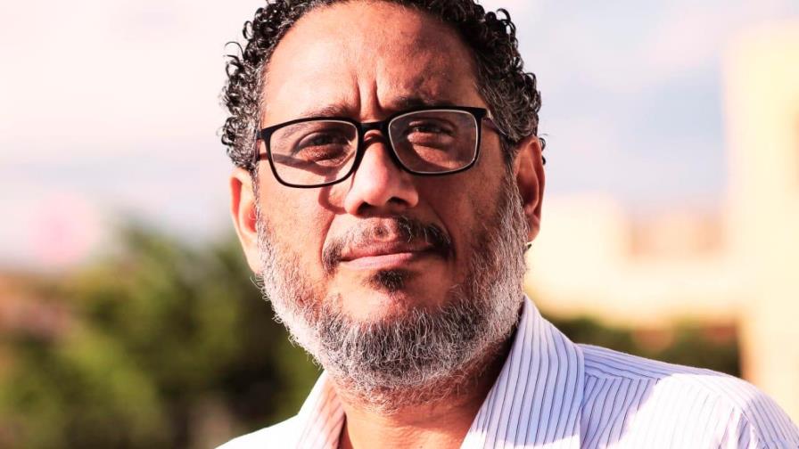 Candidato a diputado por el Frente Amplio propone eliminar exoneraciones a legisladores