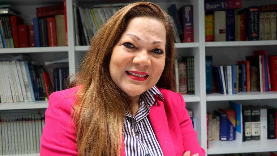Ángela Carrasco vuelve a los escenarios, y así se escuchan sus nuevas canciones Ángela Carrasco vuelve a los escenarios, y así se escuchan sus nuevas canciones