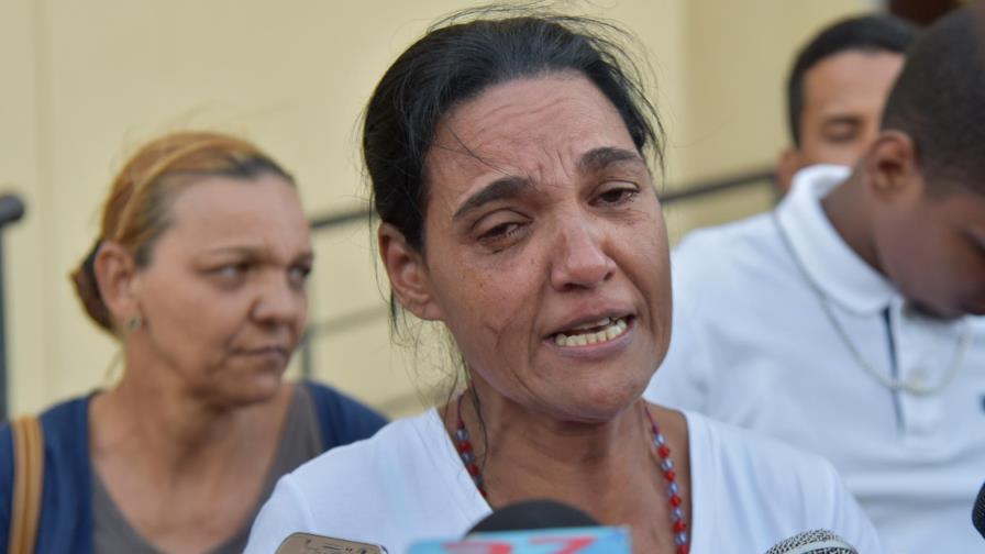 Familiares de taxista de Uber ultimado en Santiago piden justicia