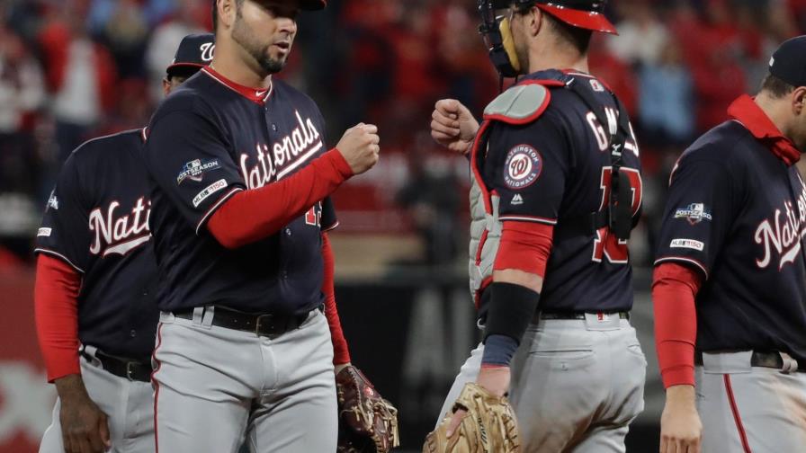 Sánchez lanza pelota de un hit y Nacionales comienza 1-0 en la Serie Divisional Sánchez lanza pelota de un hit y Nacionales comienza 1-0 en la Serie Divisional